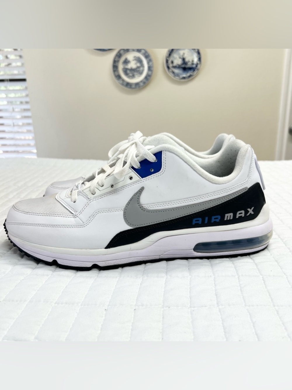 MEN'S NIKE AIR MAX LTD3 SNEAKERS in White Black Blue Size 14 - Picture 4 of 8